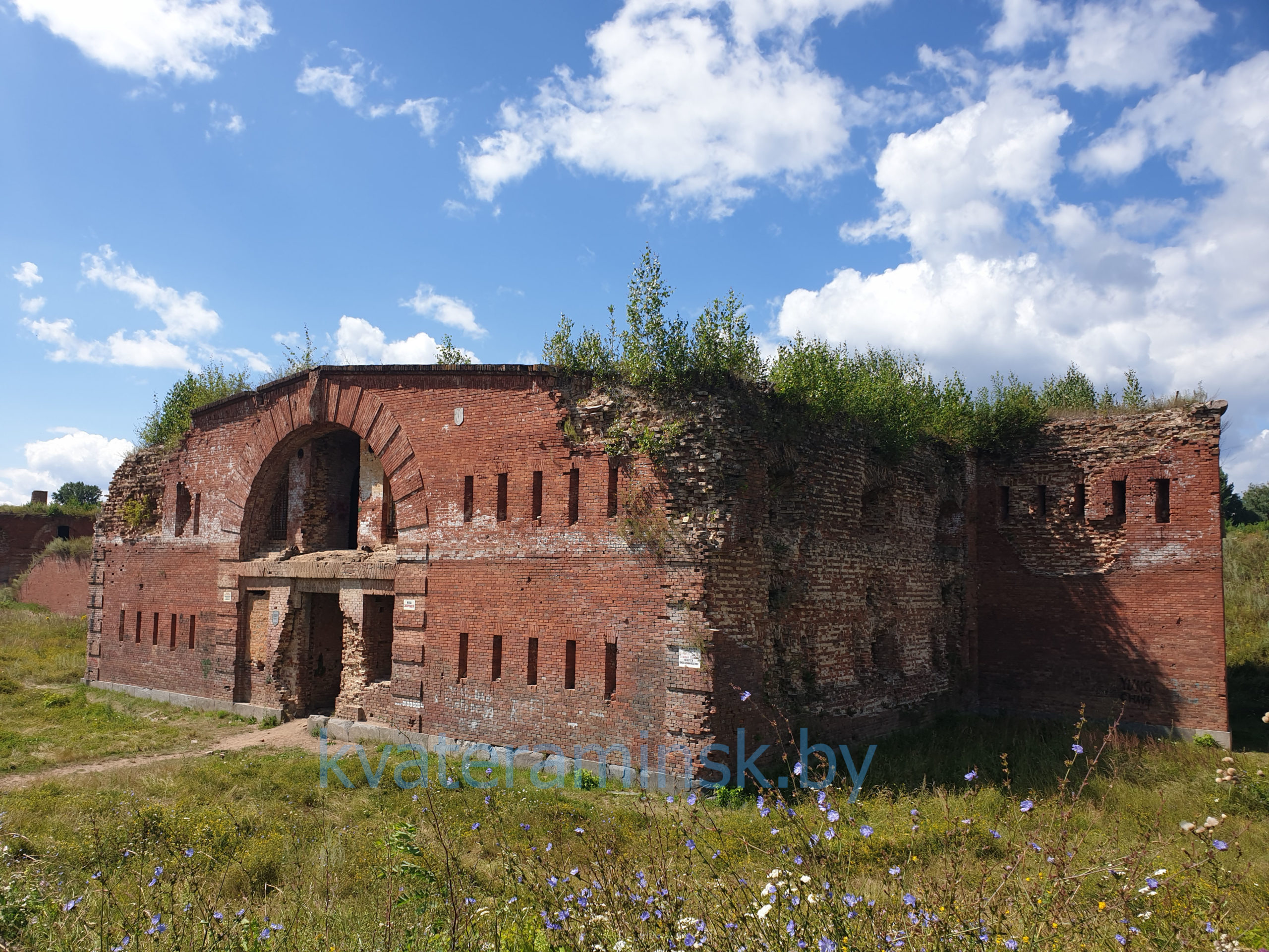 Бобрйская крепость